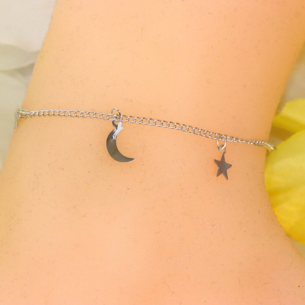 "Minimalist Anklet, Sleek & Modern Design, Women’s Fashion, YC110239-A